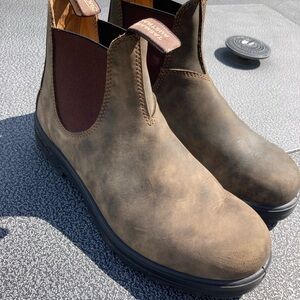 Blundstone Men’s Size 9 Boots 585 Chelsea Brown Leather